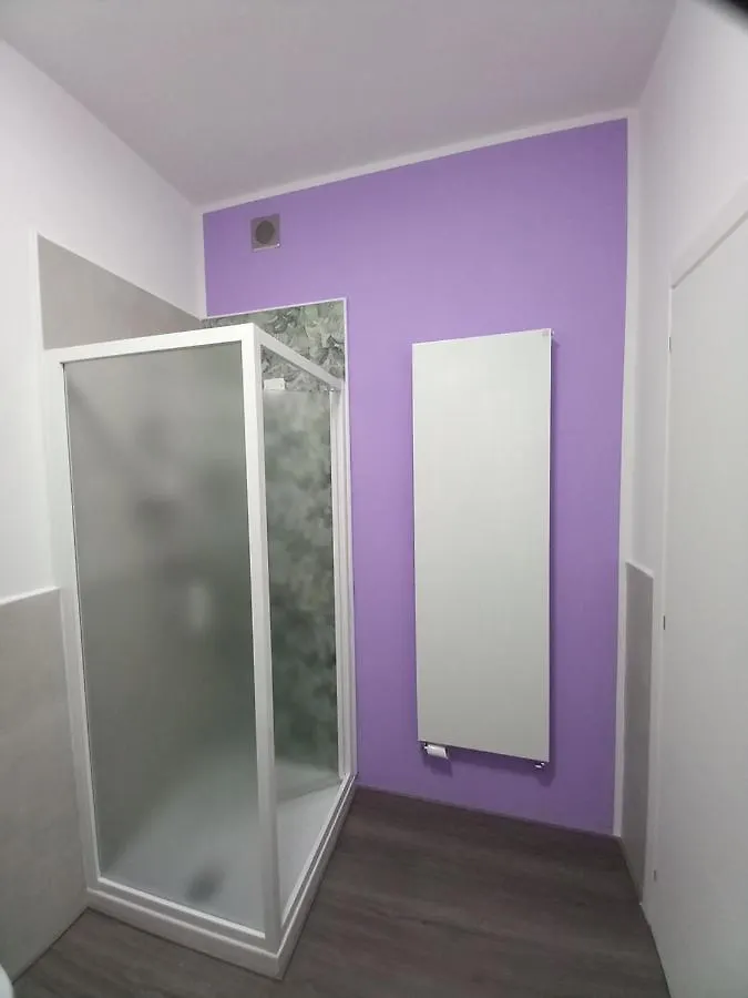 B&B Km 198 - Letto E Colazione Sorbara Italien
