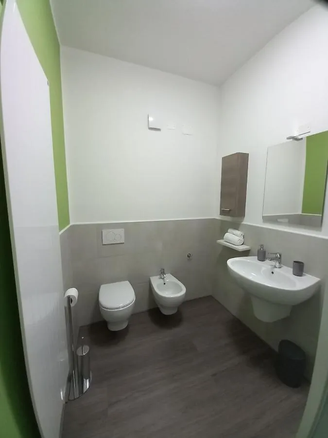 B&B Km 198 - Letto E Colazione Sorbara Bed & Breakfast
